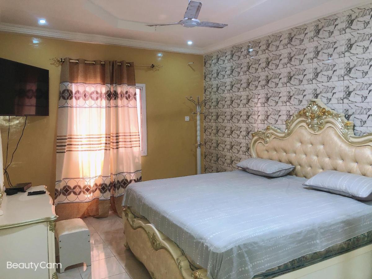 Abuko Awamuulamin Manneh Guest House מראה חיצוני תמונה