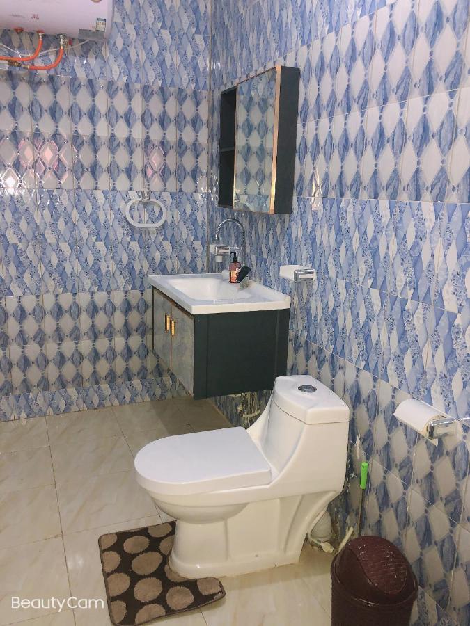Abuko Awamuulamin Manneh Guest House מראה חיצוני תמונה