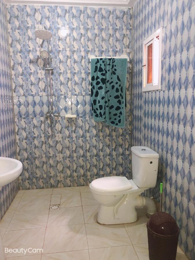 Abuko Awamuulamin Manneh Guest House מראה חיצוני תמונה
