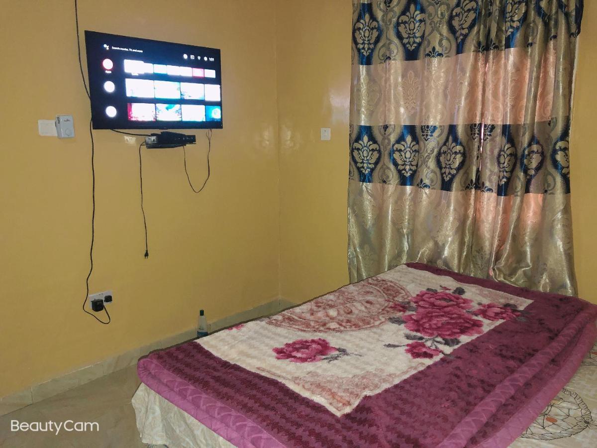 Abuko Awamuulamin Manneh Guest House מראה חיצוני תמונה