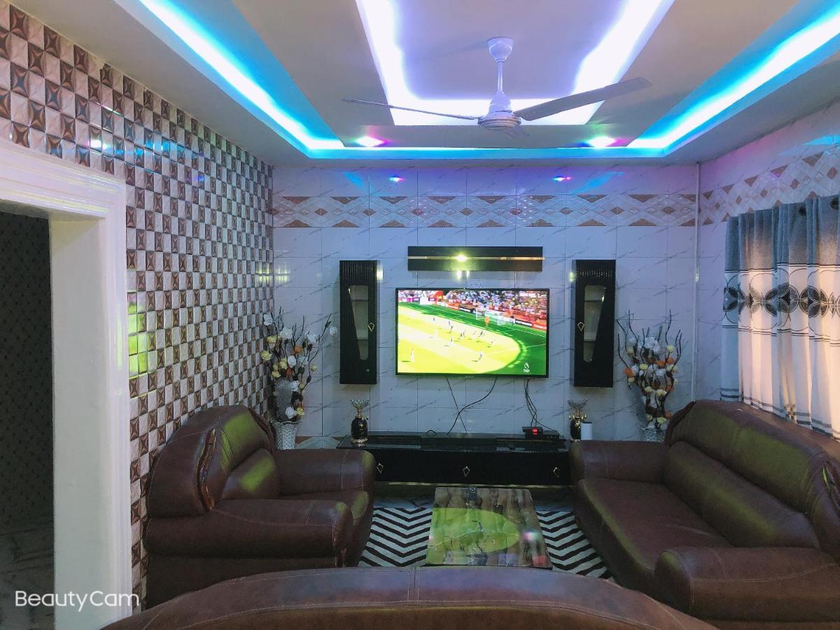 Abuko Awamuulamin Manneh Guest House מראה חיצוני תמונה