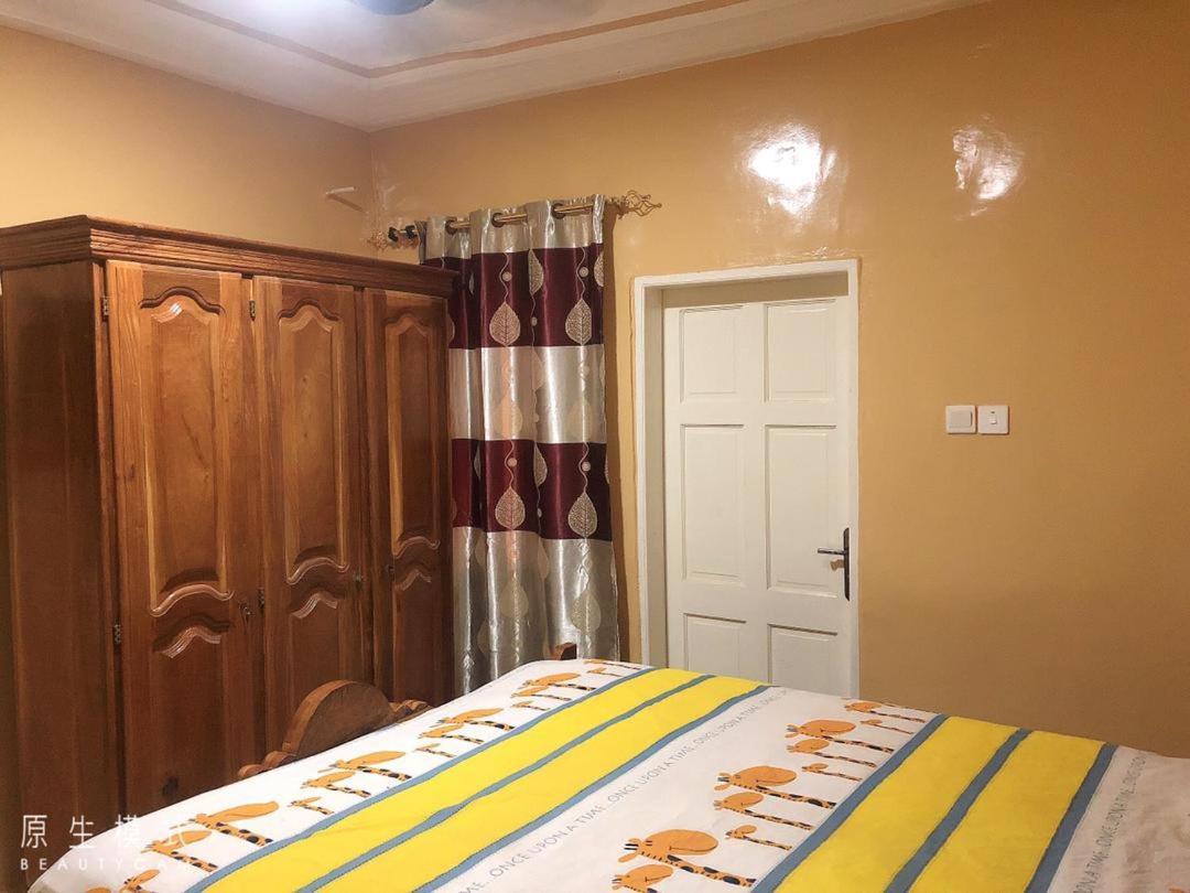 Abuko Awamuulamin Manneh Guest House מראה חיצוני תמונה
